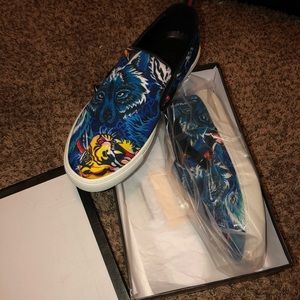 Gucci slip on